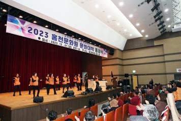 신영재 홍천군수, 홍천문화원 문화대학 및 사랑방 종강식 참석 (12월 1일) 사진