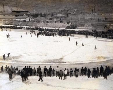 1966년 빙상경기대회 의 사진
