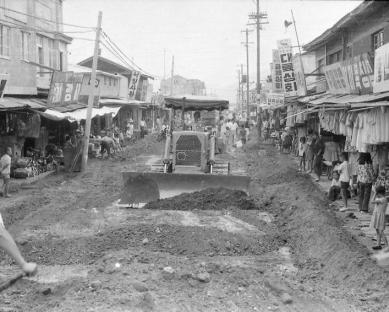 1970년 포장공사 터파기 사진